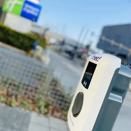 فندق هوليداي إن إكسبريس سيتي نورث